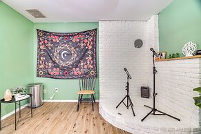 Pocono Paradise Haven w/ Game Room & Pool Access