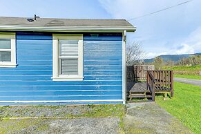 Cozy Norcal Cottage: 2 Mi to Redwoods & Beaches!