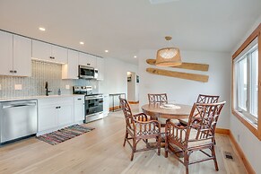 Pet-friendly Minocqua Home: Walk to Lake & Dining!