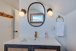 Pet-friendly Minocqua Home: Walk to Lake & Dining!