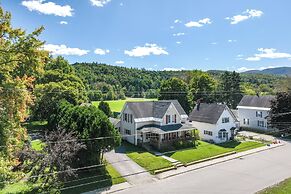 Cozy New Hampshire Retreat w/ Fire Pit & Porch!