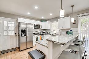 Atlanta Home w/ Movie Projector & Basketball Hoop!