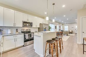 Family-friendly Home ~ 5 Mi to UNC Charlotte!