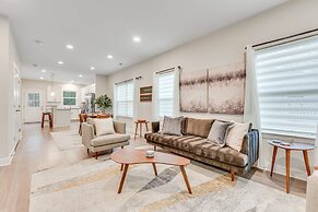 Family-friendly Home ~ 5 Mi to UNC Charlotte!