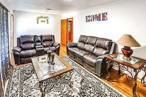 4 Mi to Magnolia Market: Family-friendly Waco Home