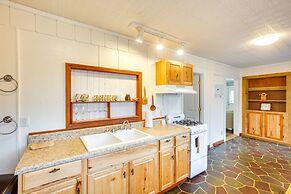 Dog-friendly Newland Cabin w/ Deck + Lake Access!