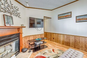 Georgetown Home w/ Deck ~ 13 Mi to Black River!