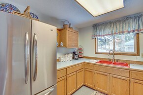 Washington Mountain Cabin: 1 Mi to Lake Cle Elum