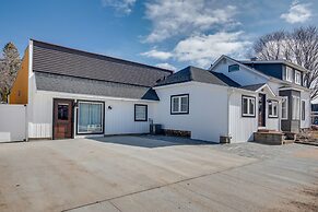 Downtown Minocqua Retreat: Walk to Minocqua Lake!