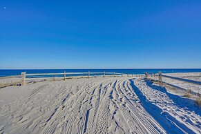 Lavallette Apartment w/ Patio - Walk to the Beach!