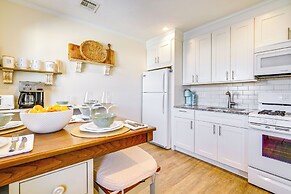 Lavallette Apartment w/ Patio - Walk to the Beach!