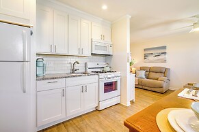 Lavallette Apartment w/ Patio - Walk to the Beach!