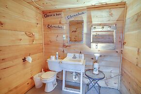 Charming Home w/ Dock, Near Downtown Lake Charles!