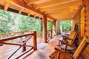 Forested 'minikahda Lodge' w/ Hot Tub Near Mt Hood