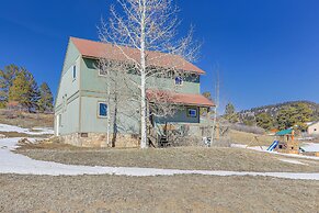 Pet-friendly Pagosa Springs Home: 1 Mi to Hiking