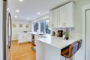 Modern Kirkland Home w/ Sauna & Outdoor Fireplace