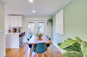 Modern Kirkland Home w/ Sauna & Outdoor Fireplace