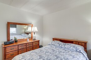 Pet-friendly Higden Getaway < 1 Mi to Marina!