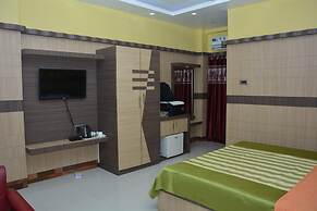 Hotel Ellora