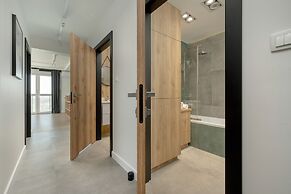 Bright & Peaceful Apartment by Renters