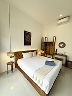 Lovely 2 Bedroom Villa Next to Munggu Beach!