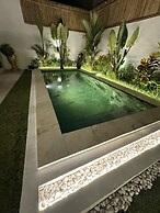 Lovely 2 Bedroom Villa Next to Munggu Beach!