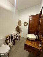 Lovely 2 Bedroom Villa Next to Munggu Beach!