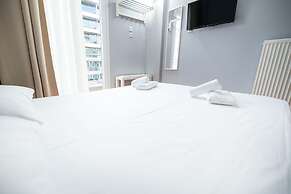 Egnatia Central Spacious 3 Bd Apt