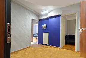 Egnatia Central Spacious 3 Bd Apt