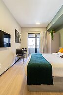 House of Charlie Pinheiros