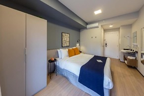 House of Charlie Pinheiros