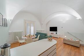 Modern Flat - Borgonuovo 23