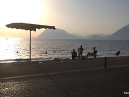 Mare Mare Thalassa A