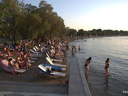 Mare Mare Thalassa A