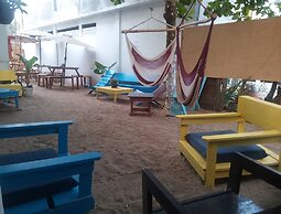 HOSTAL LEDEZTRUS