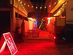 HOSTAL LEDEZTRUS