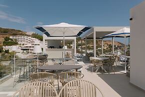 Golden Luxury Suites