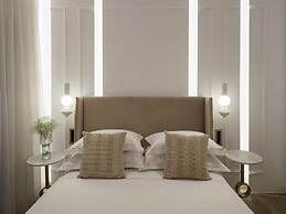 Golden Luxury Suites