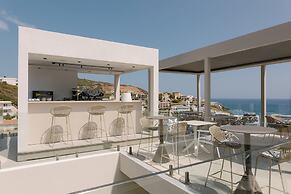 Golden Luxury Suites