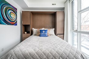 Luxury 4BR Townhouse in Downtown Toronto