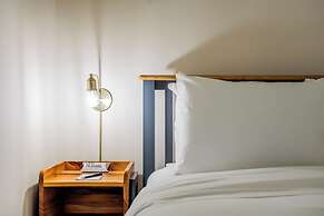 Casco View Apartments