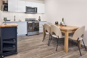 Casco View Apartments