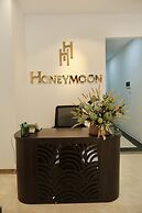 HONEYMOON HOTEL 2