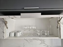 LM Art Apartments
