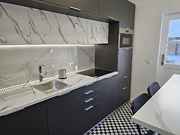 LM Art Apartments