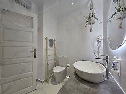 LM Art Apartments