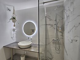 LM Art Apartments