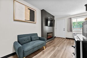 Green Harbor Hotel