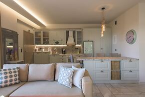 Aval Riviera
