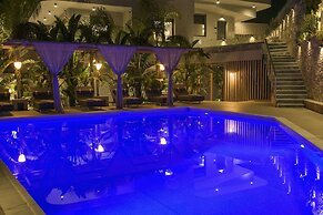 Aval Riviera